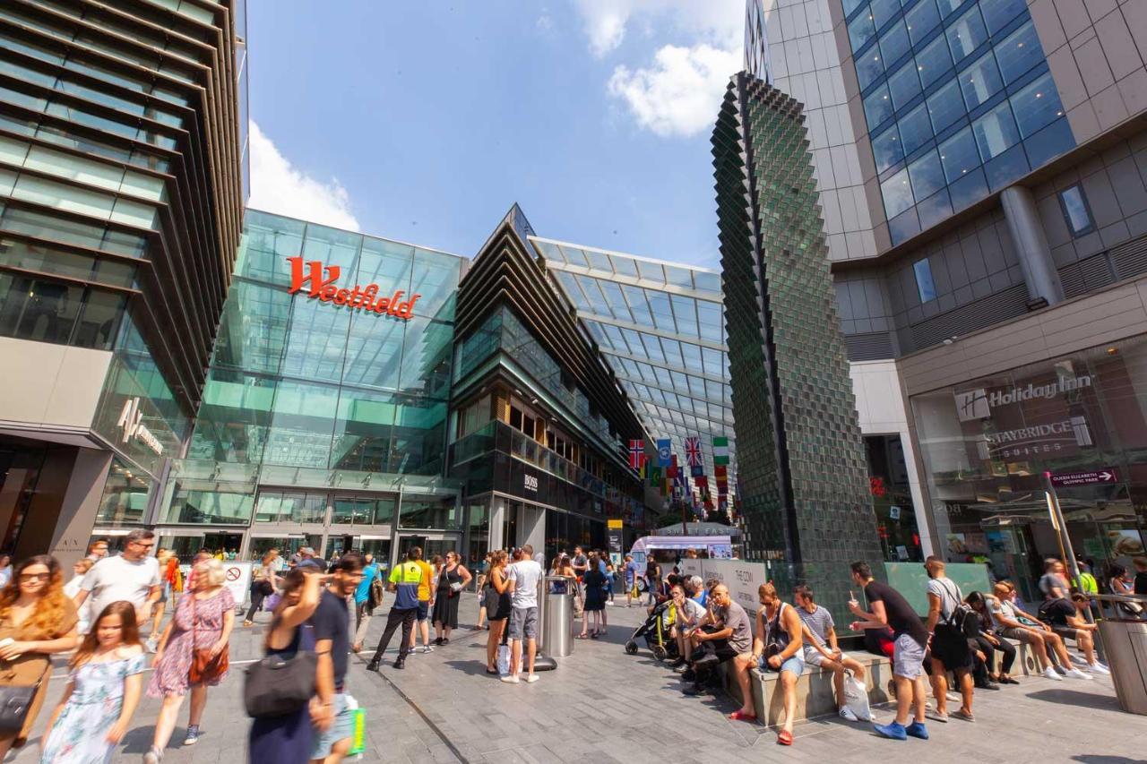 Skyvillion - Olympic View London Stratford Apartment ภายนอก รูปภาพ